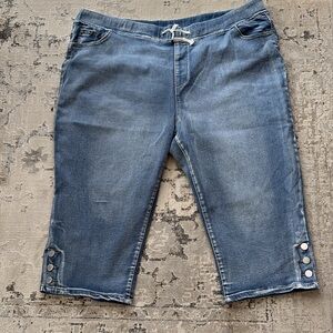 Denim Cropped Jogger Pants with White Drawstring size 5X.